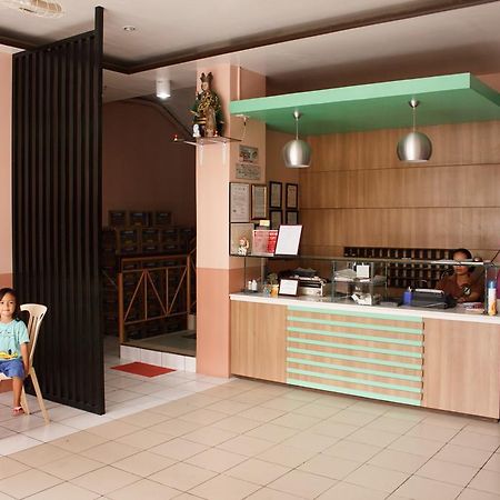 Gv Hotel - Maasin Маасин Экстерьер фото