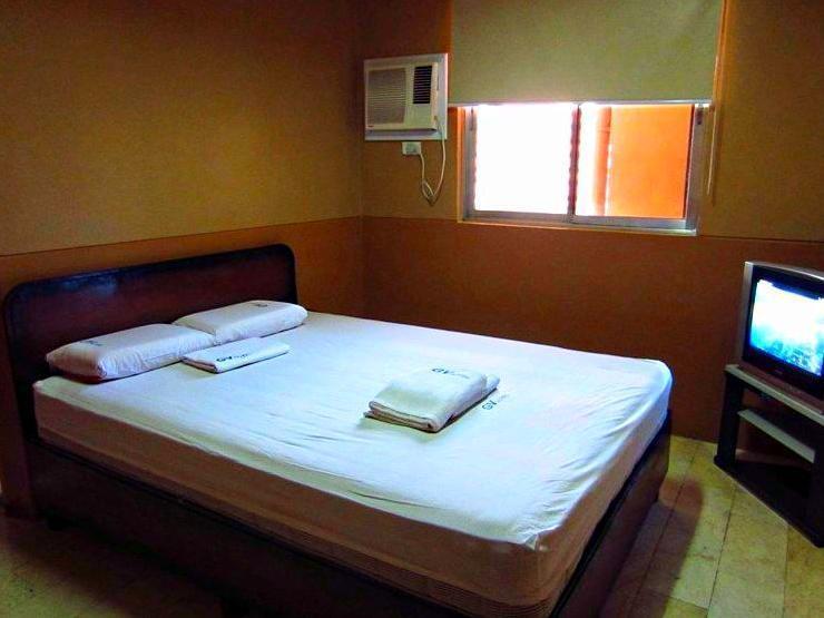 Gv Hotel - Maasin Маасин Экстерьер фото