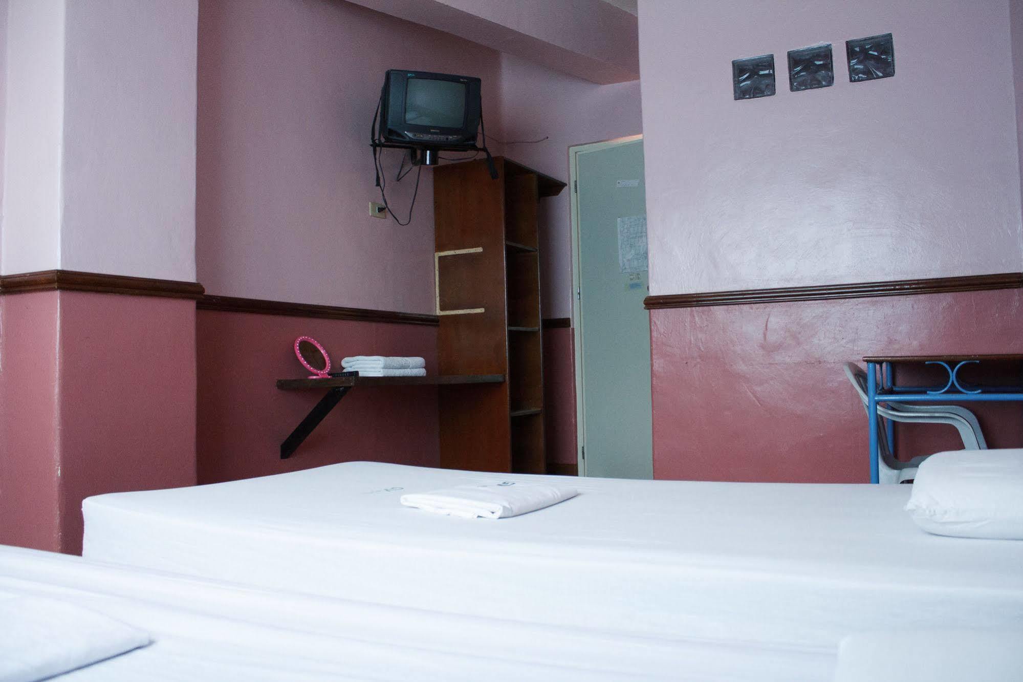 Gv Hotel - Maasin Маасин Экстерьер фото